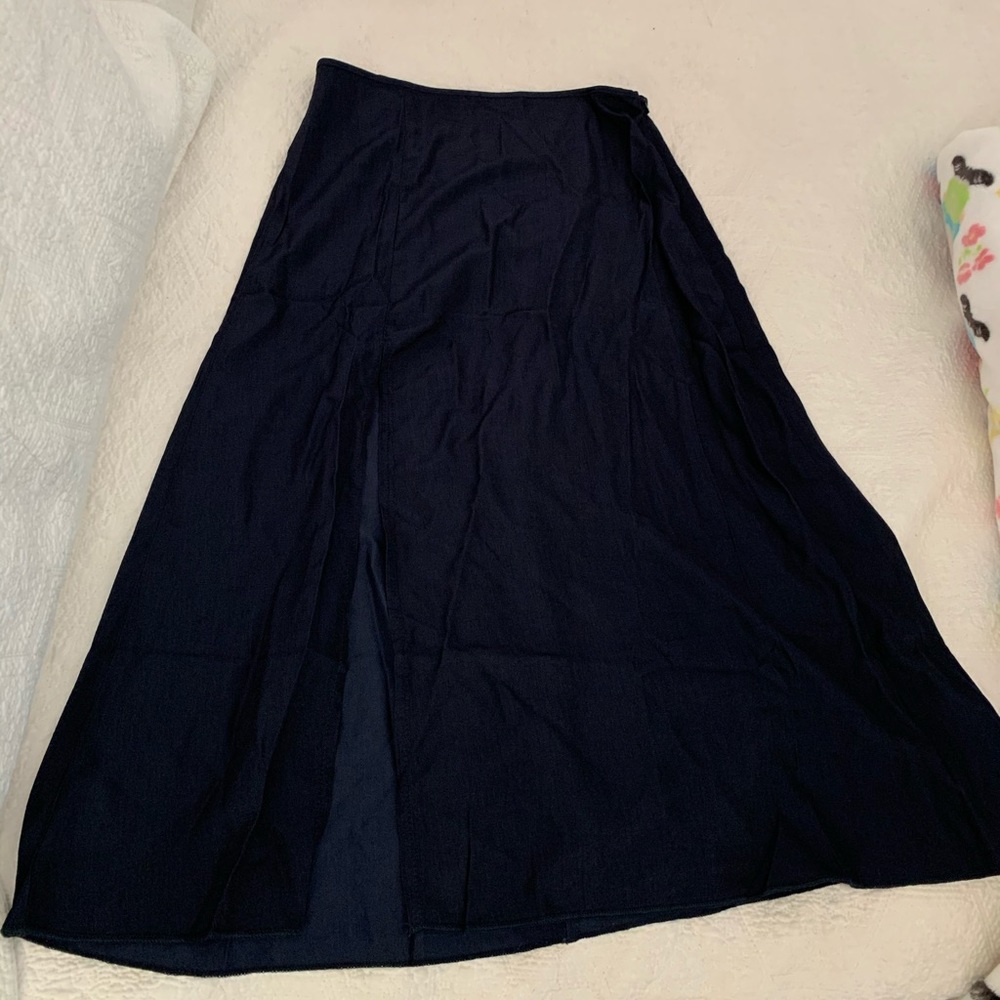 BRAND NEW*** silky slit skirt read description !!